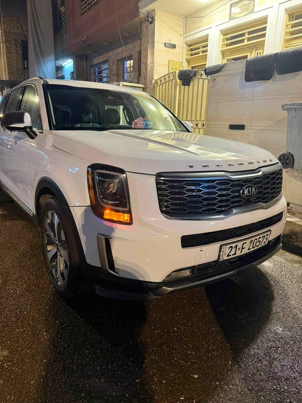 للبيع🛑
كيا تولرايد موديل 2021 ضررها جاملغ امامي الي بصفحة السايق  و بارد بسيط بالباب وارد امريكي 6v  مكينتها3800  سياره لمتدد واحد على و احد فول مواصفات vip ماشيه 50300mi العنوان القاهره حي المعلمين  
للاستفسار ***********
