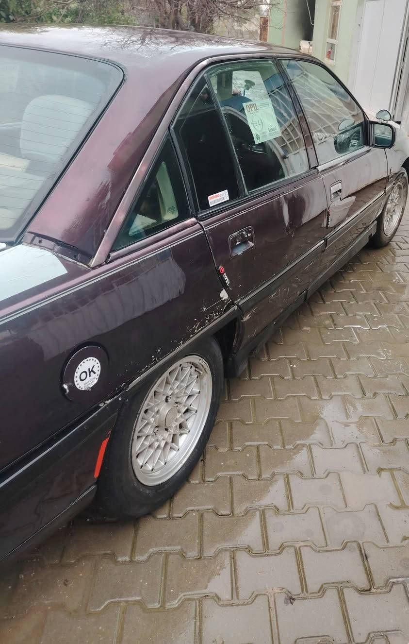 اوبل اوميكا سلايت موديل 91 كير ومحرك وكسل شرط حجم 20 بيع مراوس حسب القناعه شنعدك نزل
سعر 24 شرط تحويل


**إذا كنت صاحب هذا الإعلان وتريد حذفه لأي سبب، رجاءا أرسل رسالة إلى الدعم الفني**