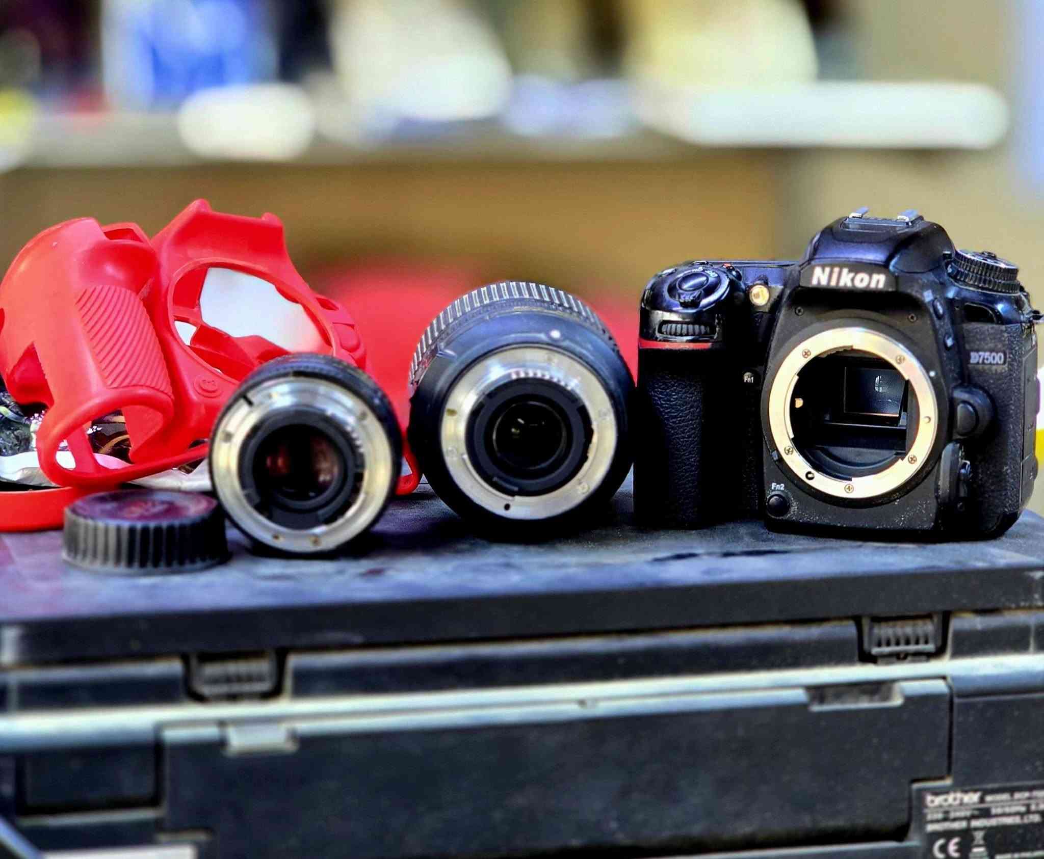 📸 للبيع: Nikon D7500 بحالة ممتازة


**إذا كنت صاحب هذا الإعلان وتريد حذفه لأي سبب، رجاءا أرسل رسالة إلى الدعم الفني**