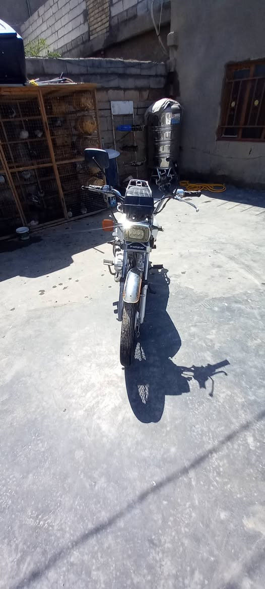 سلام عليكم حبايب تايكر موديل ٢١ للبيع دراجه نضيفه مكينته جديده كلش اني مداريه الدراجه بس كلجاته تقريبا مستحقه أوراقه ضايعه اكفله من كلشي السعر ٤٥٠(***********)
