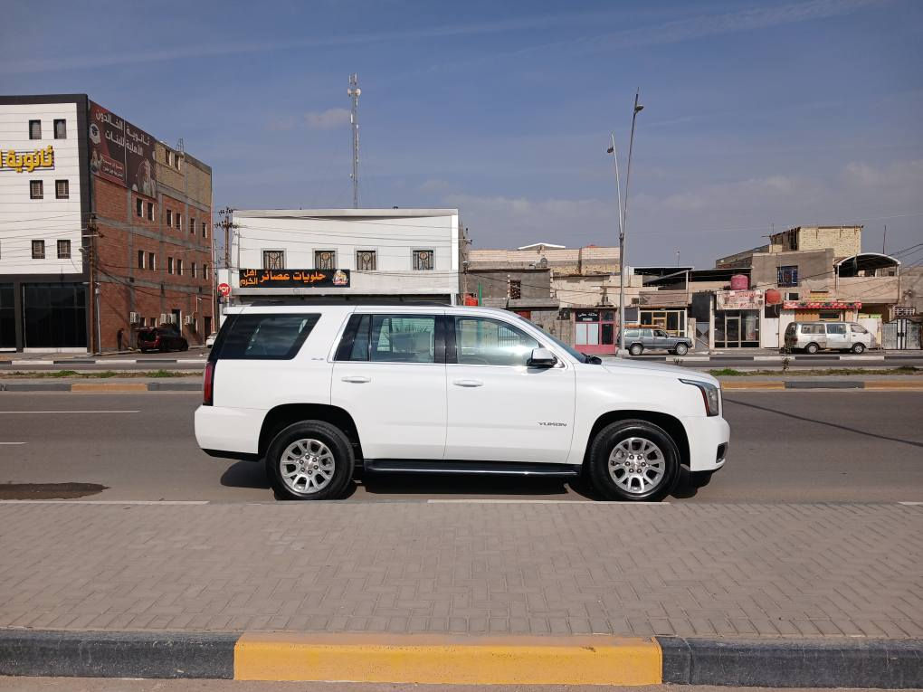 السلام عليكم 
GMC
2020 خليجي
رقم بصره الجديد
SLE
ماشيه 90 كيلو
بيه بنيد تبديل بلادي
وجاملق امامي صبغ
مع تعديل بصيط جداا بالشاصي
باب خلفي كهربائي
العنوان البصره
السعر 370
الهاتف 
*********** البصرة, العراق
