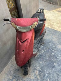 دراجه 60 للبيع دراجه شغاله بس كابرتير يرادلها 07886135111 واتساب مكاني...