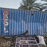 مكلف حاويه للبيع مثل ما موضحه بالصوره السعر  13ورقه رقم الهاتف 0781167...