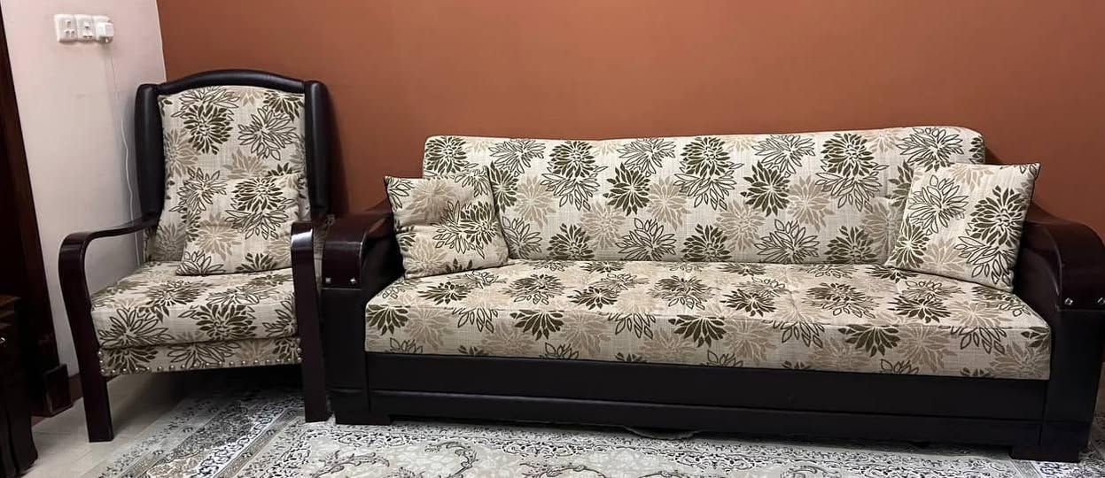 للبيع
طخم ونص 

_ عدد القطع

* ٤ قطع فردية

* قطعة واحدة ام النفرين

* ٣ قطع ام ثلاث نفرات
الموصل


**إذا كنت صاحب هذا الإعلان وتريد حذفه لأي سبب، رجاءا أرسل رسالة إلى الدعم الفني**