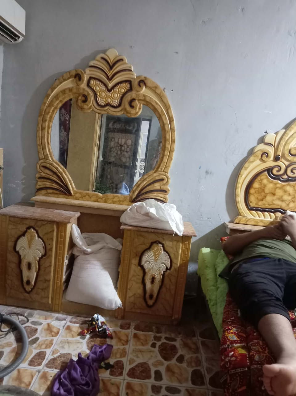 غرفه نوم للبيع نضيفه طابقين 6 بيبان مكانها ناصريه مركز قرب سيد خضير السعر 450 بغداد, العراق


**إذا كنت صاحب هذا الإعلان وتريد حذفه لأي سبب، رجاءا أرسل رسالة إلى الدعم الفني**