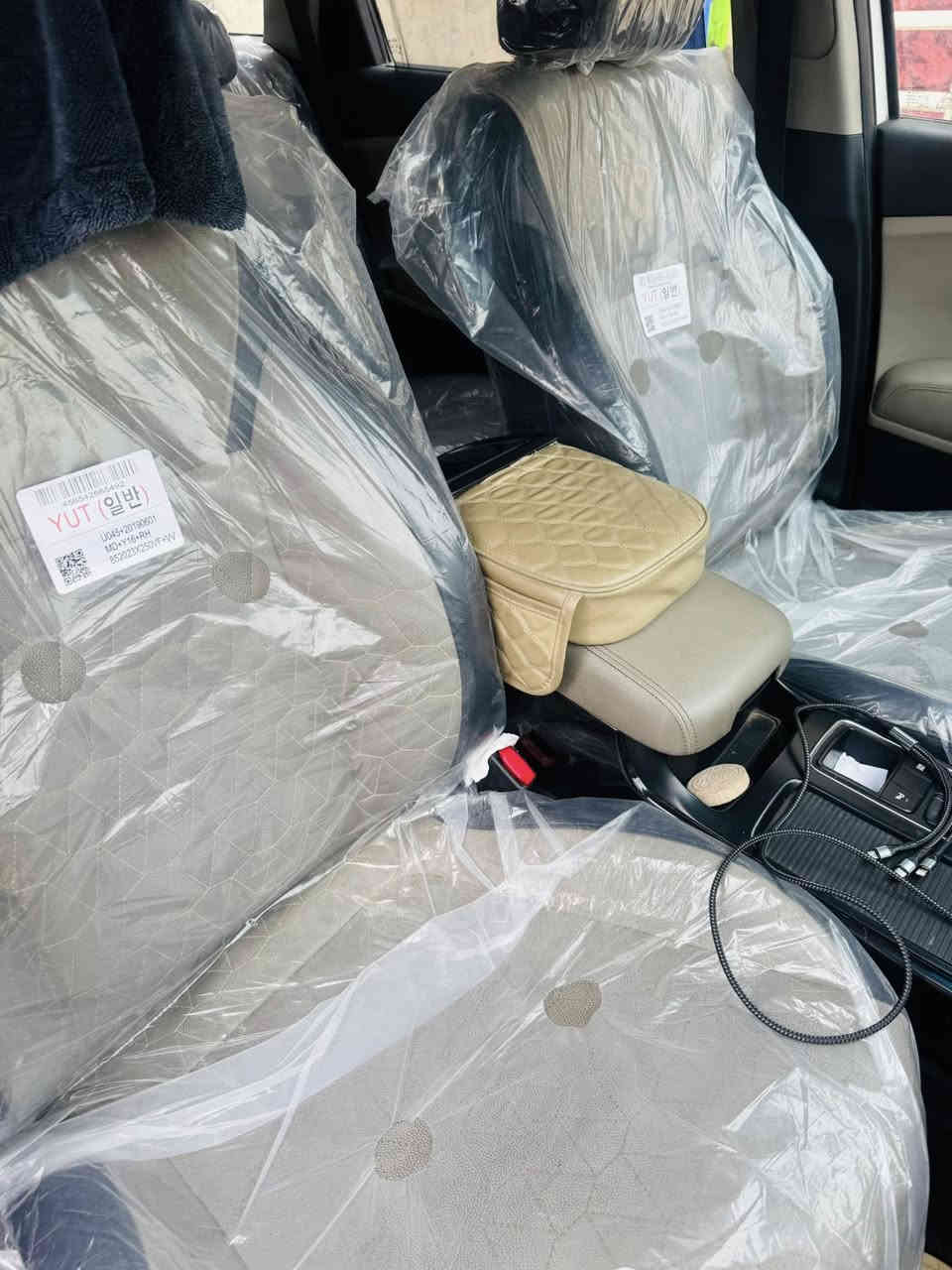 السلام عليكم سورنتو 2020 خليجي كفاله عامه 6 سلندر ماشيه 100 ع وضع الشركه جديده لا بارد ولا شخوط تخم تاير جديد رقمه بغداد انكليزي وباسمي مكينه وكير ع وضع الشركه برغي ممفتوح بيه  سعره 272 وبيه مجال مكاني الكوت مركز المدينه للاتصال ***********
