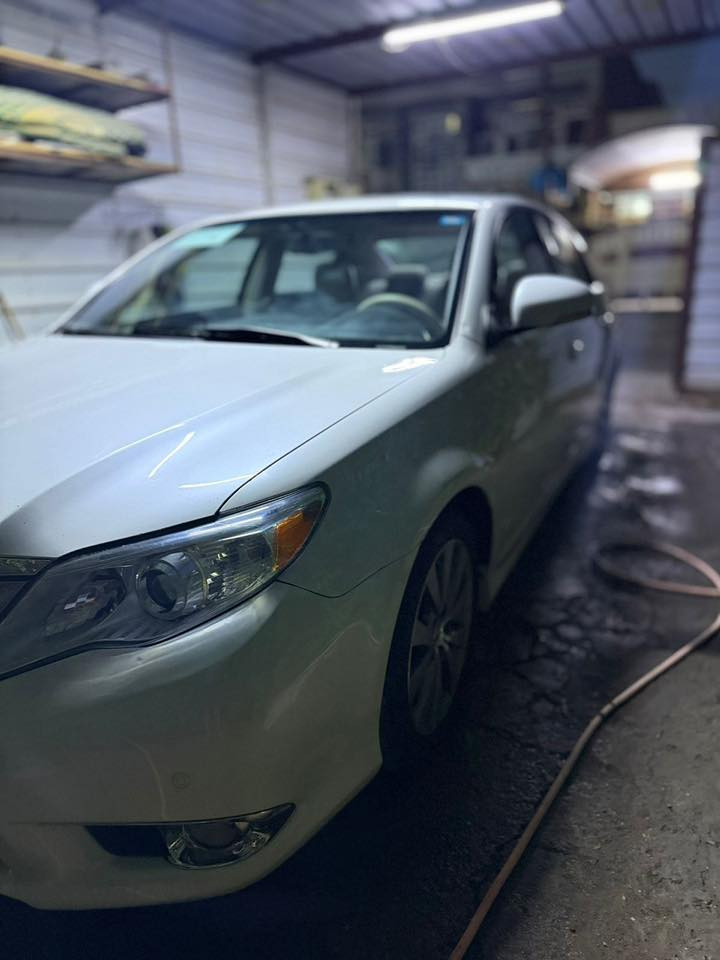 السلام عليكم سيارة افلون موديل 2011

ماشية260

المكان بغداد 

الرقم ***********

دعاميات صبغ والكصه الماميه اثر جراد  بس
السعر 190
