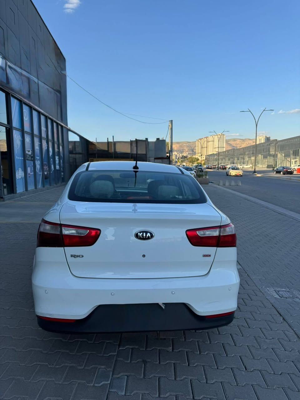 بەناوی خوا
  ***********_
***********ڤایبەر و واتسئاپ 
ئۆتۆمبێلی جۆری کیا ڕیۆمواسەفات ئەمریکی 
مۆدیل2017دووپارچە ودووپەڵە بۆیاغی هەیە گێڕ ئۆتۆماتی گێڕومەکینەو کارەبا  تەقەوڕەقەبەشەرت  
مەکینەگەورەی گێڕ٦نمرە ئیکۆنۆمی سپۆڕت دەبڵ گێر 
ڤایبەر واتسئاپ‌*********** -- ***********
(شار..سلێمانی)سعر85ومەجال
Follow me👇👇
https://www.instagram.com/sanoshoping?igsh=MWs2aHA3dGxxcXUxNg== السليمانية, العراق
