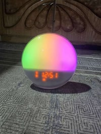 سماعة أمازون • ساعة وراديو • ليد RGB