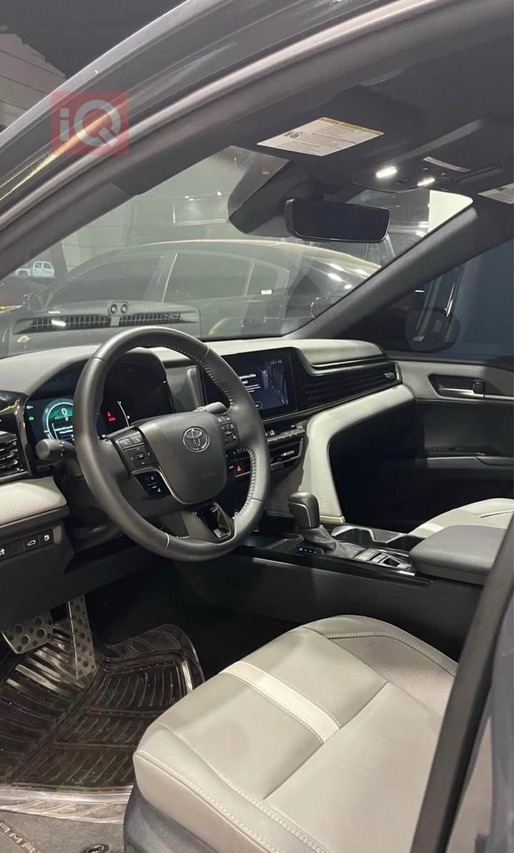 Toyota Camry SE 2025 Hybrid (22,500$)

كامرى SE هايبريد ٢٠٢٥
•ماشي 20,000 مايل
•بيها قطعتين بوند و جملغ و تعديل باب سايق بدون دواخل و بدون ارباك ب شرط
•بدون شاصي ب شرط
•سعر ٢٢،٥٠٠$ و بيها مجال
____________________________
•كامرى SE هايبريد ٢٠٢٥
•٢٠،٠٠٠ مايلا يا چوى
•بوند و جملغ سبغن بئ داخلى و بئ ايرباك و بئ شاصى ب شه رت
•تعديله ك يا ل ده رگه هئ سايقى
•سعر ٢٢،٥٠٠$ و مجال
Price: 22,500$ o majal
•*********** دهوك, العراق
