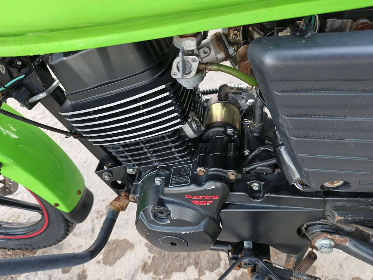 سلام عليكم دايون مديل ٢٢ رقم وسنويه تحول ثاني يوم دراجه باسمي محرك ٢٠٠ كتابه حمره دراجه احله من تصوير نضيفه وعله أيدي مكفوله من كل شيء شراي يدلل سعر مليونين 2,000,000 وبيهه مجال يدلل شراي مكان بابل الحمزة الغربي خابر وتدلل *********** أو خاص متواجد
