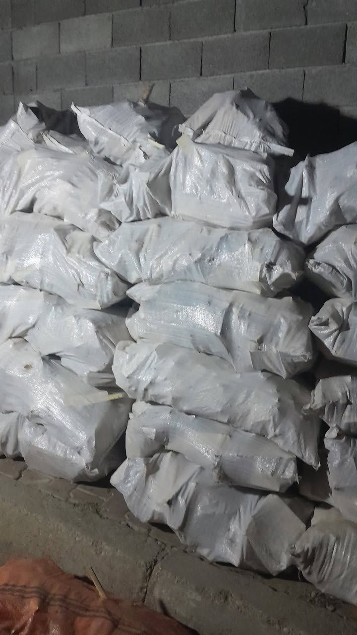 بسم الله الرحمن الرحيم
يوجد لدينا  حطب  جيس كبار سعر  جيس 13الاف
العنوان  سوك حقلانيه  تصال علا رقم الهاتف 
***********
