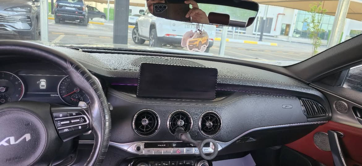 للبيع  
كيا ستنكر 😵‍💫GT2   V6 
موديل2022
مكينتها 3.3 
‏TWIN TURBO🚀🚀✈️ 
الحادث غرق 11% و بالعراق جاملغ الراكب تعديل ع البارد خفيف  
اللون سمنتي 🦏 
للعلم السياره من امريكا دايركت الي بانزينها كله بين سوبر و محسن 
دهنها اكسادو بلاك ادشن من الحسام 
حداديتها جديده و وكاله 

السياره ماشيه 55000 km
المواصفات الباقيه :
1-بانوراما
2-نظام داتا شو(يعرض السرعة وباقي تفاصيل السيارة على الجامة مقابيل السايق)
3-بصمه
4-اربع كامرات 
5-شاحن لاسلكي
6-سستم صوت 15 سماعه🎙️
7-تبريد وتدفئة كشنات اماميه
8-كشنات جلد حضن رياضي
9-كشنات كهرباء وميموري
10- 5وضعيات قيادة
11-تدفئة ستيرن
12-حساسات امامي خلفي
13-نقطة عمياء
14-اوتو هولد
15-انارة دشبول 7 الوان
16-توقف ذاتي
17-سايد بريك بصمه
18-رادار امامي وخلفي وجانبي
19-نظام كروز كونترول
20-تحديد مسار على خطوط الشارع
21-لايت زينون ولد نهاري
22-بريك بريمبو 6بستم
23-شاشه حجم كبير
24-ستيرن كهرباء وتحكم كامل
25-تشغيل عن بعد
26-مري شفط 
27-دواخل احمر 
28-ستيراً رياضي D 
29لايتات زنون دبل عدسه 
30-مري تدفئة
32- داخ
33- كير طياره 
34وضعيات الستيراً كهرباء 
35-رقم بغداد 
36-نيكلات برونزي 
37- فجوج برمبو احمر 
38 صندوك كهرباء 
39 نظام eco/sport/smart/custum/comfort
40-نظام اوتو ستوب عند الاجتياز او الرجوع الى الخلف 
41-سستم سماعات Harman kardan 
السعر 23.000$ 

مكان السياره بغداد الكرخ 
*********** وات ساب
