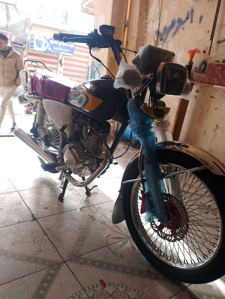 24شكل 25الكصة الاخيرة دشبول تاب.  كفالة عام.  دراجة احلا من الصورة.  شبة زيرو.  سعرهة 700وبيهة مجال بسيط.  موشراي اعبر المنشور.  مكاني بلدروز شارع المسعودية ***********
