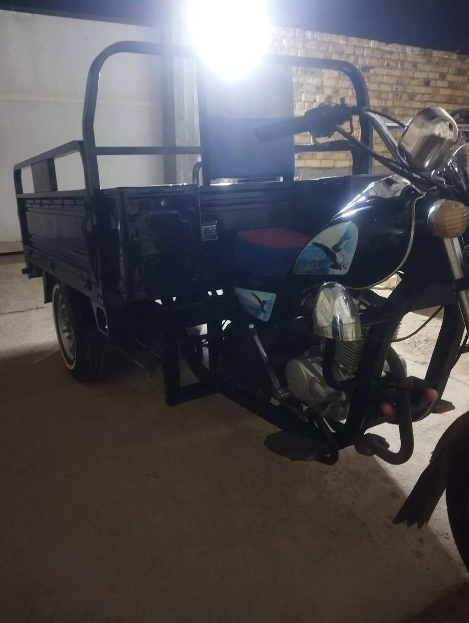 السلام عليكم 
ستوته مديل 23
نضافه 100/100+برغي مامفتوح بيها كفاله عامه 
+مرقمه وبسمي تحويل ثاني يوم 
للستفسار اكثر اتصل 
***********
