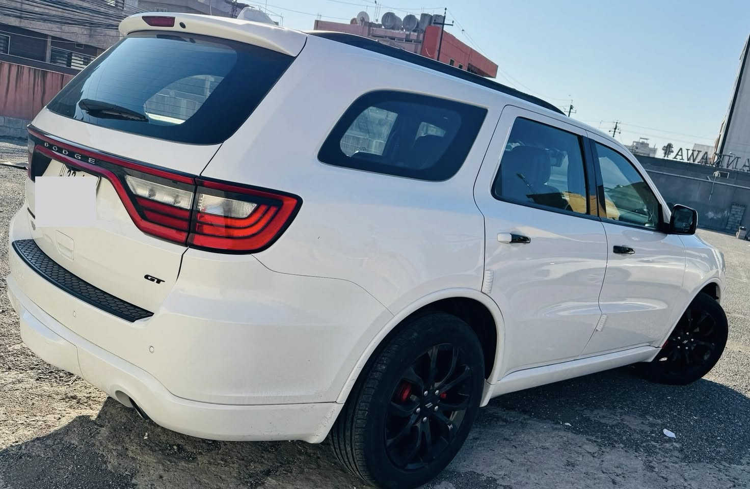 دوج دورانكو GT  بلاص لابتوب
خليجي :شركة هارلم 
الموديل : 2019

#الضرر : شبر بلباب الخلفي( بدون دواخل )

#الكفالة : السيارة مكفولة كفالة عامة 

#الرقم : اربيل جديد ( تحويل ثاني يوم بسمي )

#المواصفات اعلى فئه بلدونگو  : 

▪️السيارة : #دوج #دورنكو فئه GT Plus

▪️المحرك : 3.6L . V6  ( ستة سلندر )
     ماشية 65000mi
▪️حجم الويل : ويل كب حجم 20 اسود اصل مع طقم تايرات جديدة

▪️مصابح امامية زنون مع LED 

▪️بصمه للأبواب مع بصمة وبصمة تشغيل

▪️رادار خلفي مانع التصادم

▪️حساس خلفي اصل

▪️تحذير النقطة العمياء

▪️مقاعد تدفئة

▪️تدفئة مقود القيادة

▪️كامرة خلفية دوارة اصل مع الستيرن
        جنطة كهربائيه 
▪️نظام ملاحة GPS

▪️فتحت سقف

▪️تحكم فول كهرباء للكراسي 

▪️ذاكرة كشن لحفظ وضعيات الجلوس ( ميموري )

▪️سستم صوت

▪️تشغيل عن بعد
     شفتات ستيرن
▪️صف ثالث من المقاعد 7 راكب

▪️قاعدة سحب للهوك

▪️إطفاء وتشغيل اوتماتيكي

▪️تحكم ستيرن جهتين بلوتوث وحاكية وكروس سرعة وتحكم صوت 

▪️نظام ABS مانع انزلاق

▪️السيارة جديدة وبوضع الشركة.
      
السعر المطلوب :29.800$ 

الاتصال على واتساب: ***********

عنوان 📍اربيل
