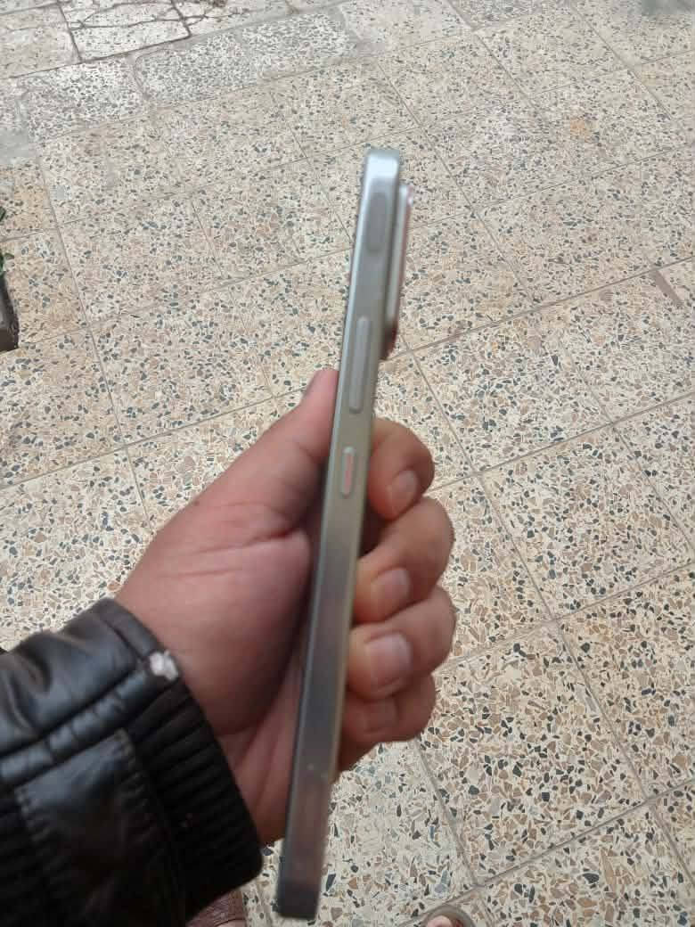انفنكس جيتي 30 برو
جهاز نضيف كامل ملحقات مابي اي شي بطارية تقرة 98 
قيم واخذ


**إذا كنت صاحب هذا الإعلان وتريد حذفه لأي سبب، رجاءا أرسل رسالة إلى الدعم الفني**