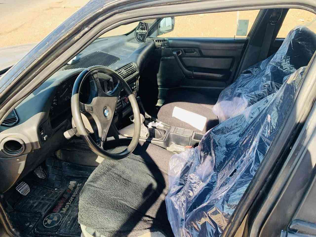 موديل 1991 بيم 525 محرك 528 كه پس گير عادي شرط محرك و گير تحويل. رقم اربيل  سعر 41 مجال 
رقم ***********
