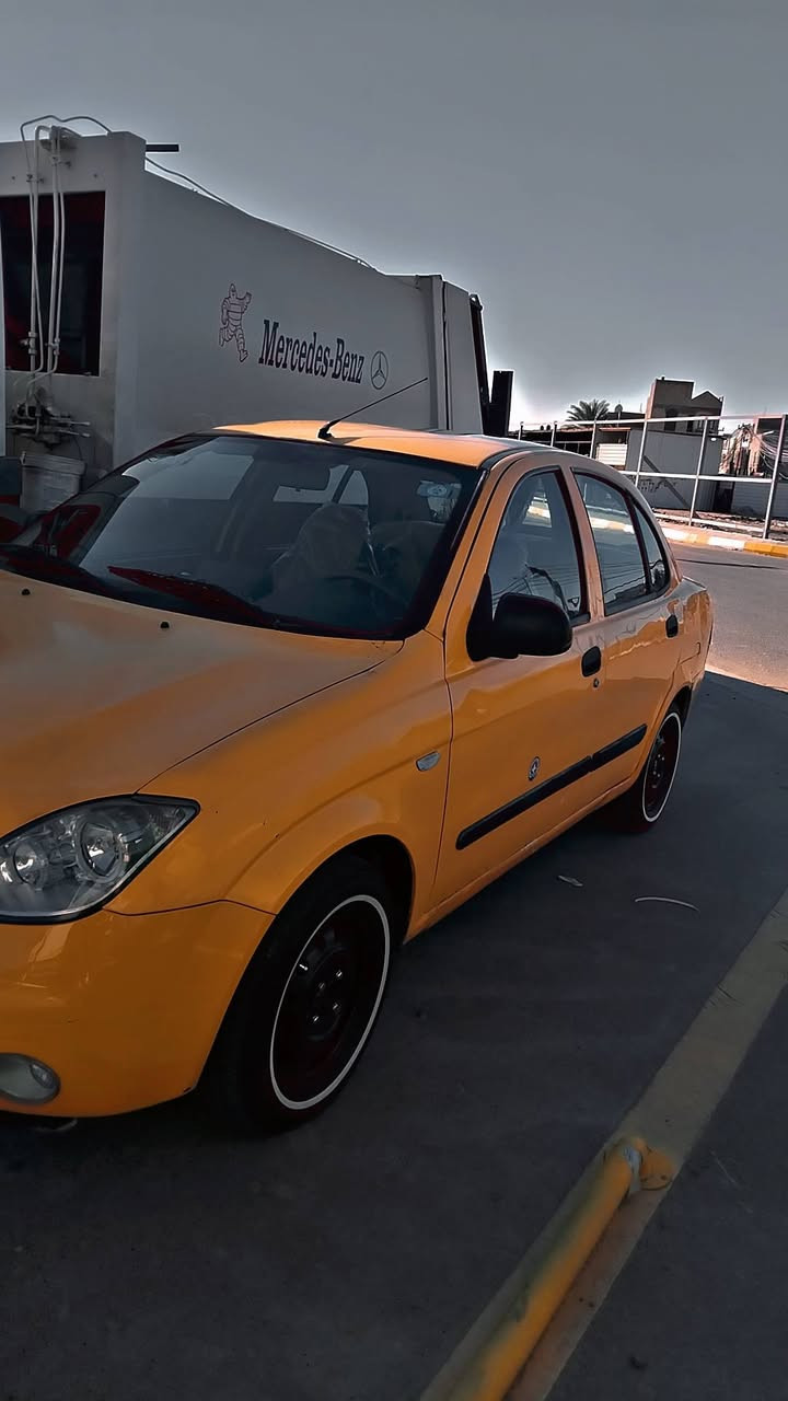 طيبة 2015 كير محرك خير من الله
سيارة جديدة بمعنى الكلمة
تخم دبلات
تخم درايم شفتات
تخم تايرات خط ابيض
دسكات جديدة عنبار جديد امامي خافي
دوشمة جديدة
شاشة + كامرة
تخم مجاول
تخم بلكات
تخم واير بلكات
عبوة فيتبم جديدة
كهربائيات كلها شغالة
تبريد ثلاجة 
مكينة خير من الله
سيارة جاهزة بوجهك للشارع
السعر 37 ورقة وبيها مجال للشراي
مصفرة هيئة وغرامات تحويل مباشر
للتواصل ***********
