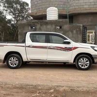 هايلوكس • ٢٠٢٥ • ٣٢٠٠٠ كم