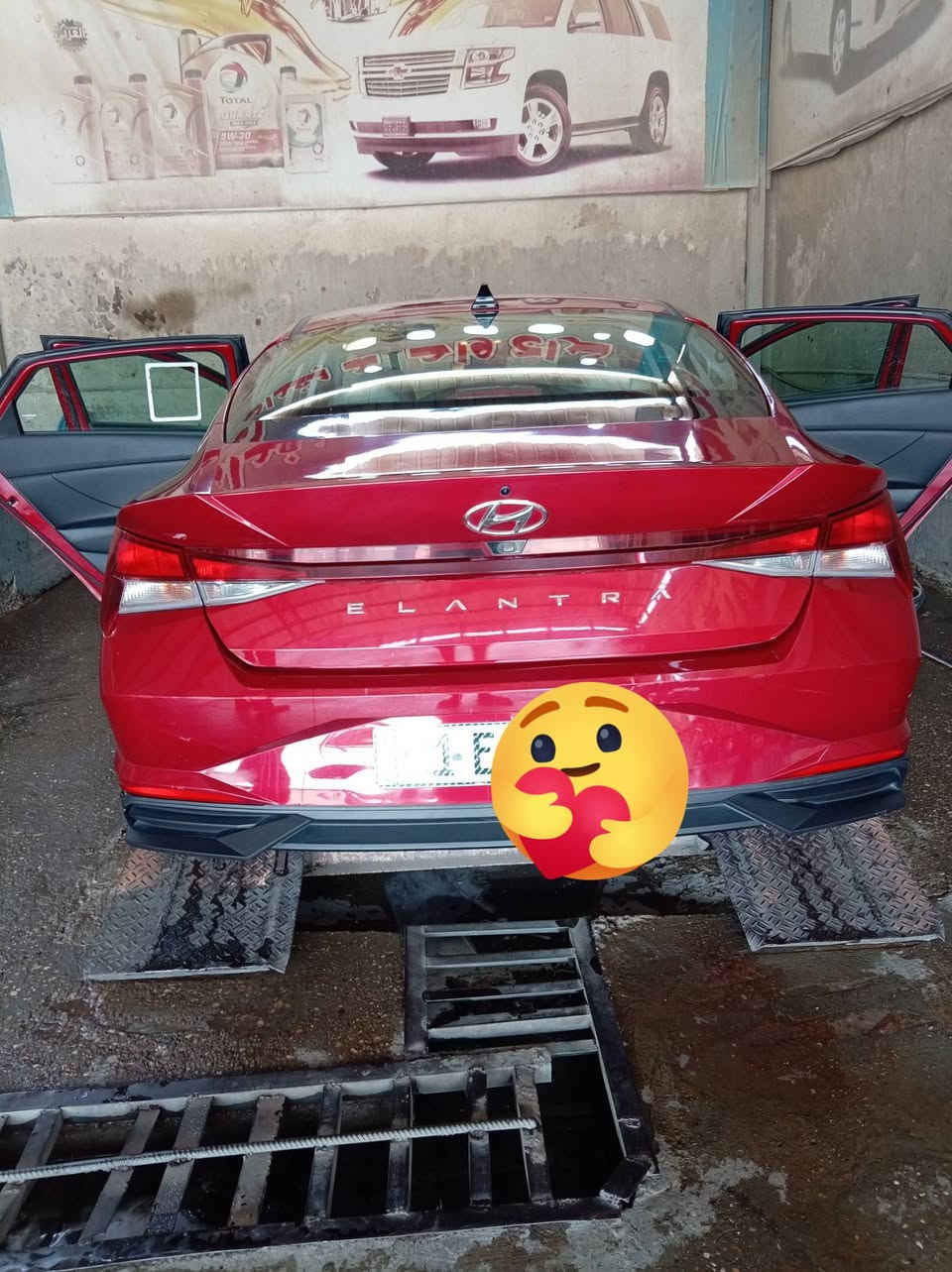 النترا موديل ٢٠٢٣ مكينه 2000 دوش دخم تاير جديد دوشمه جديده رقمها بغداد بسمي السيارة حادث السيارة بابتين السايق ولباب الورا معمرات نفسهن ماشيه السياره ٤٦ الف مكان بغداد الحسينيه سعرها 146 ورقه وبيها مجال حك الجيه ***********
