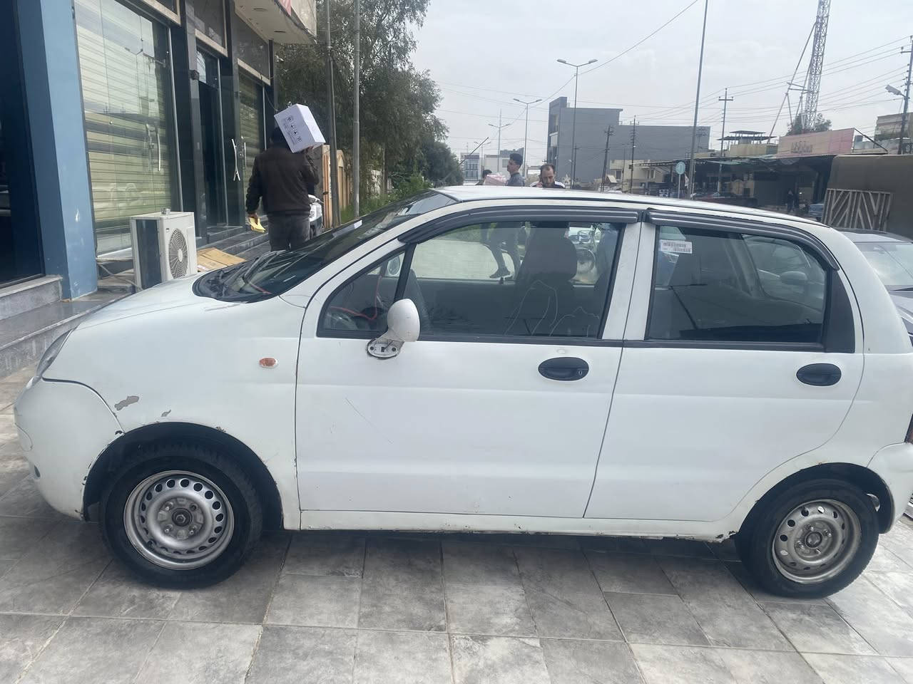 سياره كوكو للبيع موديل 2013سنويه 2028ابيع صبغ عام سعر 25ستفسار ***********
