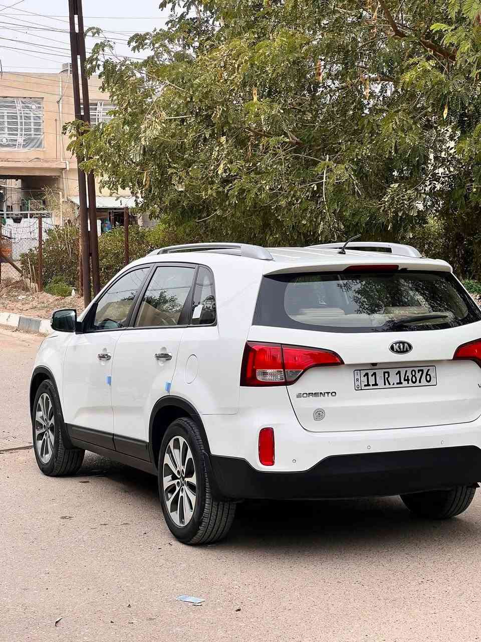 سلام عليكم للبيع كيا سويرنتو موديل ٢٠١٤خليجي
رقمً —بغداد دولي بسمي رقم جديد مكينه كير حدادي تخم تاير  مكفولات تبريد ثلج🥶 سياره نص فول مواصفات بصمه ٧راكب ٣قطعً تبريدٌ تبريد بيانو ويل كروم مكينه 6سلاندر أشاير مري مري شفط لد امامي كشنات جلد 

حساساتً إماميه خلفيه 

سياره مكفول كفاله عامه 

سياره جاهز منً كير ومكينه وحدادي وتخم تاير 

سياره ماشيه ١٨٠

سعر سياره ١٧٥$

مكان سيارهً كربلاء المقدس 

للستفسار الاتصال على الرقم 

***********
