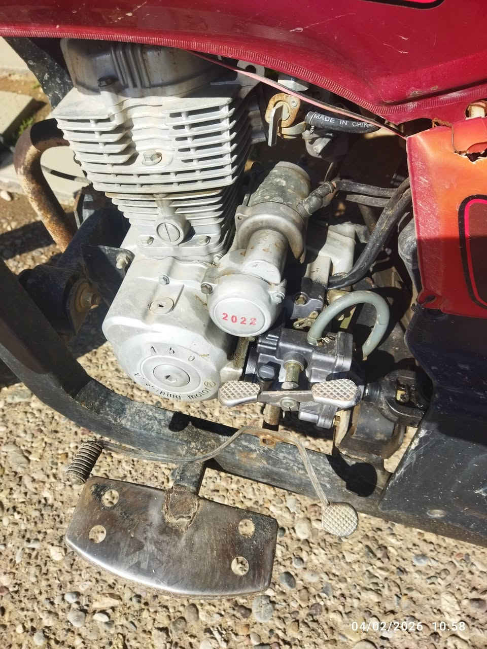 السلام عليكم ستوتة ام الطير نظافة فول مكفولة من كلشي موديل 2022 محرك 150كهربائياتها كلها شغالة تايرات جدد  مال جنايي مليون و600 
*********** مكاني خانقين
