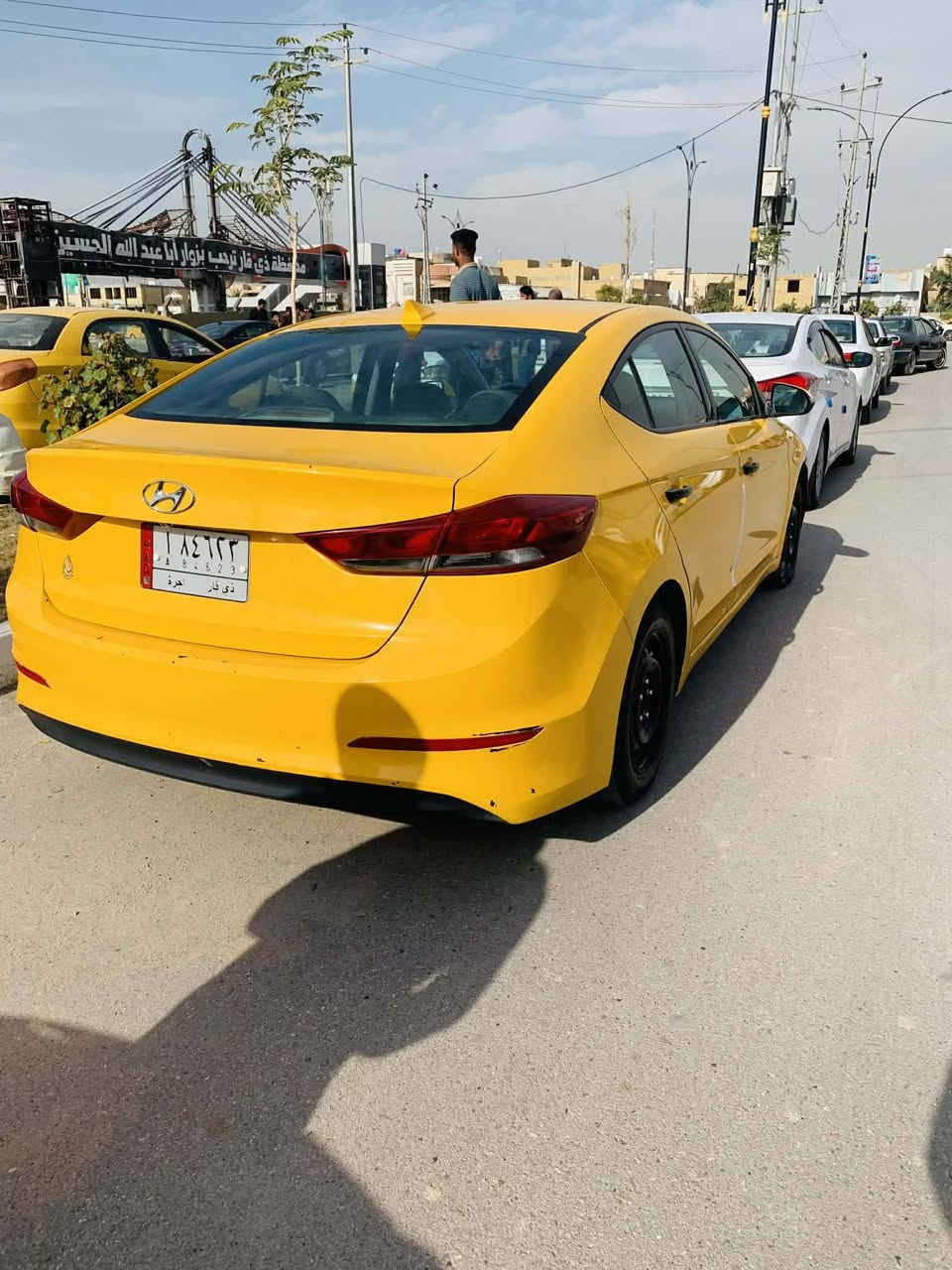 السلام عليكم النترا للبيع ٢٠١٨ امريكي مكينه ٢٠٠٠ دوش بيها بس بنيد كامرا شاشه بلاد نص فول تخم تاير جديد حداديه قبل سبوع شادها سيارا الف ماذب عليها ناصريه مركز السعر ١٢٠ وبيها مجال ***********
