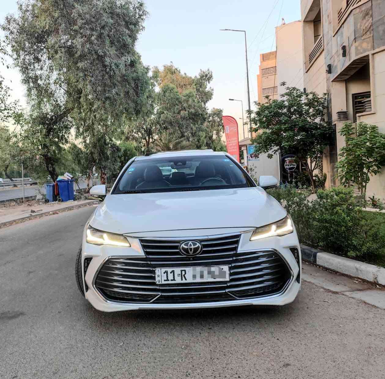 سلام عليكم .... اخوان عندي افيلون 2019 كنديه السياره كلين تايتل يعني تقرير الكار فاكس موجود وسونر بيها وشرط الفحص يعني مكفوله كفاله عامه من الضرر والصبغ والرصعه وحتى من البارد وشرط الفحص ..... السياره رقم بغداد بأسمي وتحويل مباشر ... ماشيه 55 الف فقط .... سعرها 25800$
 السعر نهائي من الاخير  رجاء واي استفسار هذا رقمي *********** 
مكان السياره بغداد حي القادسيه 
مواصفاته 
محرك 6 سلندر 3500
سلايد.
كشنات جلد 
اربع كامرات 
رادار امامي 
رادارات جانبيه 
داتا شو 
سستم صوت JBL
تدفئه وتبريد بالكشنات 
كشنات وستيرن كهرباء + خزن ميموري 
شاحن واير ليس 
لايت زنون 
هاند بريك بصمه بغداد, العراق
