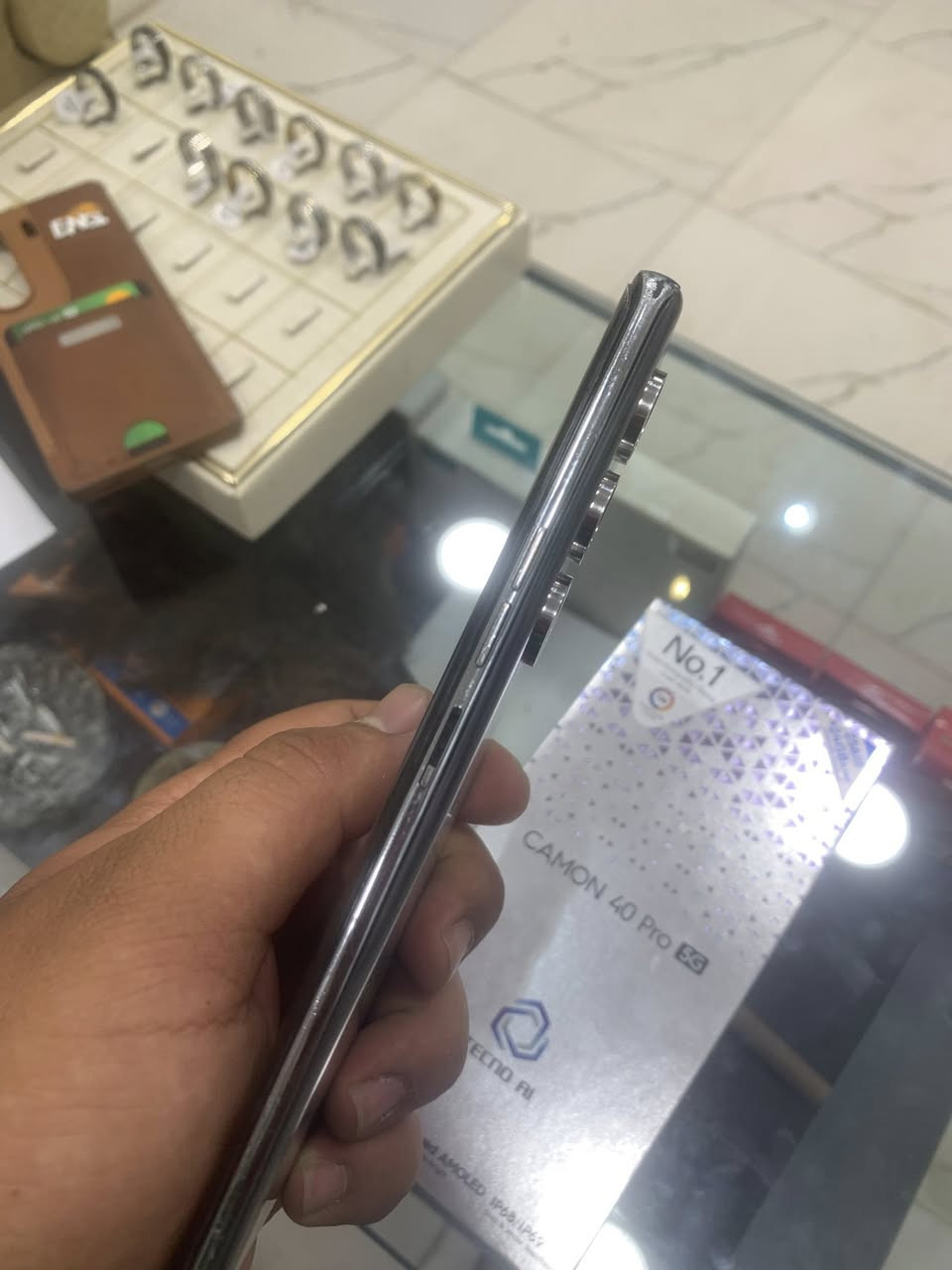 تكنو كامون 40PRO.  الجهاز فقط دكمه البور لا تعمل  السعر 350 وبس ومجال قليل  العنوان نجف أبو صخير حي المطاط


**إذا كنت صاحب هذا الإعلان وتريد حذفه لأي سبب، رجاءا أرسل رسالة إلى الدعم الفني**