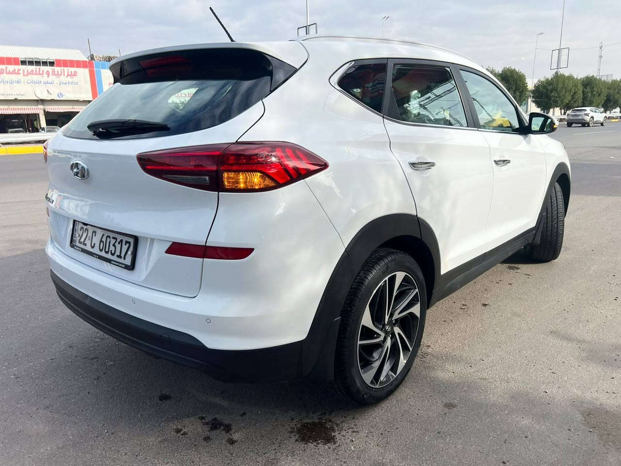 توكسان 2021 خليجي
السلام عليكم توكسان خليجي للبيع مكفولة 
من الحادث والضربه والصبغ بارد بسيط باب السايق

رقم اربيل شرط التحويل هزة وفحص جديد السيارة جاهزة بدون اي نقص ماشيه 80 الف كيلو

حساس مري شفط كراسي كهرباء بصمة شحن لاسلكي 

موجودة بغداد الكرخ شارع مطار المثى

للتواصل ***********

السعر204$
