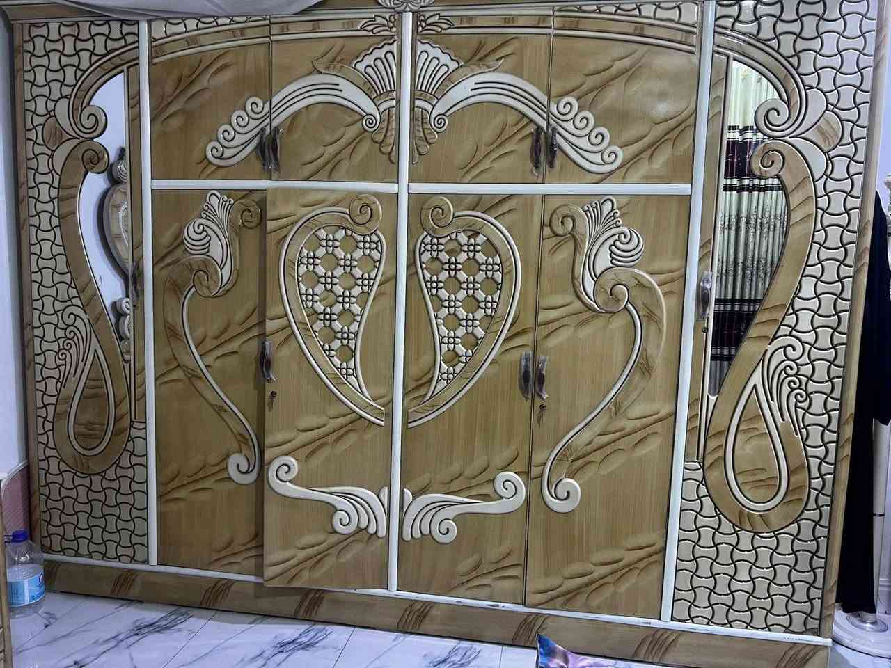 غرفه نضيفه ٩٩٪100للبيع 9قطع زلغ مابيها ***********اليريد يتصل
