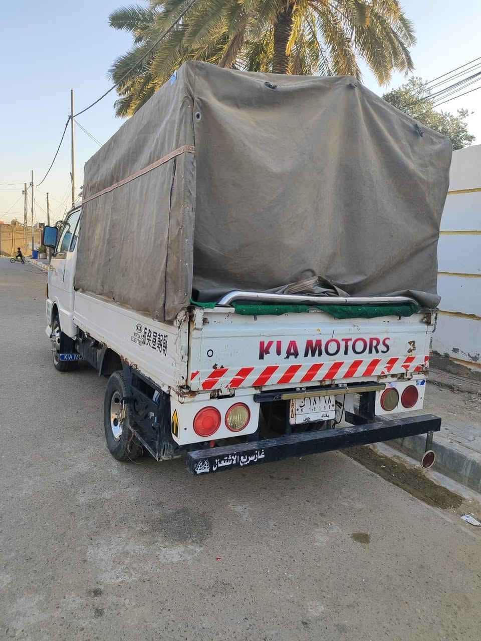 كيه حمل 6جنكال موديل 93نضيفه مشروع وطني سنويه تنتهي 28رقم شاصي واضح مكان واسط قظاء الحي سعر50وبيه مجال وشرط تحويل ثاني يوم ونفس الصوره تصل على الرقم ***********
