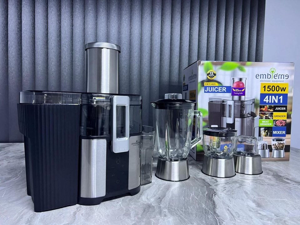 ست البيت و عصارة متعددة الوظائف امبليوم

 Embleme –
 4 in 1 (1500W)
جهاز قوي واحترافي يجمع أكثر من وظيفة في جهاز واحد بتصميم أنيق ستانلس ستيل ✨
⚡ المواصفات الفنية:
القدرة الكهربائية: 1500 واط
الجهد الكهربائي: 220–240 فولت
عدد السرعات: 9 سرعات
نوع التحكم: لمس (Touch Control)
فتحة الإدخال: 85 ملم (أنبوب تغذية واسع)
🔄 الوظائف (4 في 1):
✅ عصارة فواكه وخضروات
✅ خلاط (Mixer)
✅ طاحونة (Grinder)
✅ مفرمة لحم (Meat Grinder)
🛠 المميزات:
محرك قوي بملف نحاس لتحمل التشغيل المكثف
شاشة رقمية أمامية
فلتر ستانلس ستيل غير قابل للصدأ
قاعدة ثابتة مانعة للانزلاق
تصميم أنيق مناسب للمطابخ الحديثة
من الصورة واضح أيضاً أنها تجي مع:
إبريق خلاط زجاج
وعاء محضّر طعام
طاحونة صغيرة
ملحق فرم اللحم

السعر 125 الف
#ست_البيت_للتجهيز_المنزلي #اليسر_للاجهزه_المنزلية_والكهربائية #العراق_السعودية_قطر_الامارات_الكويت_البحرين_اليمن_الخليج_سوريا_مصر_لبنان_الجزائر_تونس_المغرب_قطر_دبي #اكسبلور_تيك_توك #العراق🇮🇶🇮🇶🇮🇶🇮🇶🇮🇶🇮🇶


**إذا كنت صاحب هذا الإعلان وتريد حذفه لأي سبب، رجاءا أرسل رسالة إلى الدعم الفني**