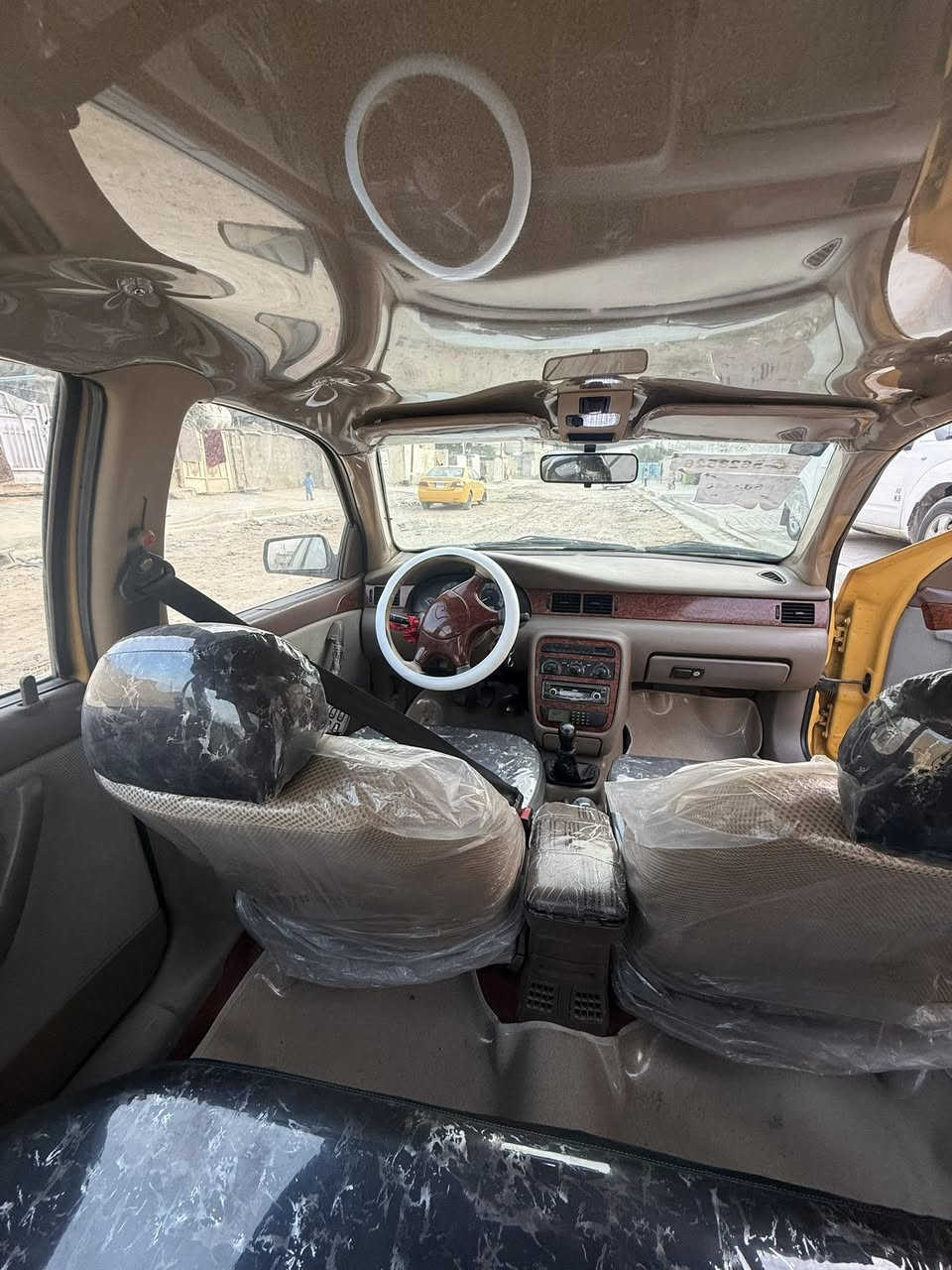 السلام عليكم سمند 2012 ناطقه كرستال كفاله عامه كير مكينه حداديه كله  تدفئه تبريد دوشمه كشنات وتنته جديد تخم تاير جديد كبات +سيبايه  / رقم بغداد انكليزي مصفره هيئه غرامات
سياره جديده الله شاهد بل حقيقه احله من الصور (ملاحضه بيه بل جاملغ الخلفي صبغ كد شبر مثل ما واضح بل صوره فقط) السعر 48 وبيه مجال  اليحب يتصل لئن مامتواجد ع فيس (***********)
