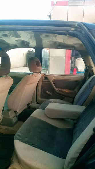 الاسلام عليكم اوبل فكترة.   سيارة رقم واسط الاماني تحويل ثاني يوم.  محرك وكير كفالة شرط بيها بس النمرة 3 تفلت مرات تصليحها كلش بصيط.      سيارة قطرة صبغ  مابيهاا  كهربائياتها شغالة.   شرط ترايك.180 وين ميعجبك.مكاني واسط لصويرة .   السعر. 26.   ***********
