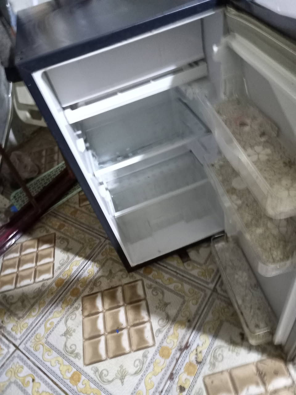 ثلاجه شغاله عيب ما بيها السعر 70 وبيها مجال تعال خاص وتدلل


**إذا كنت صاحب هذا الإعلان وتريد حذفه لأي سبب، رجاءا أرسل رسالة إلى الدعم الفني**