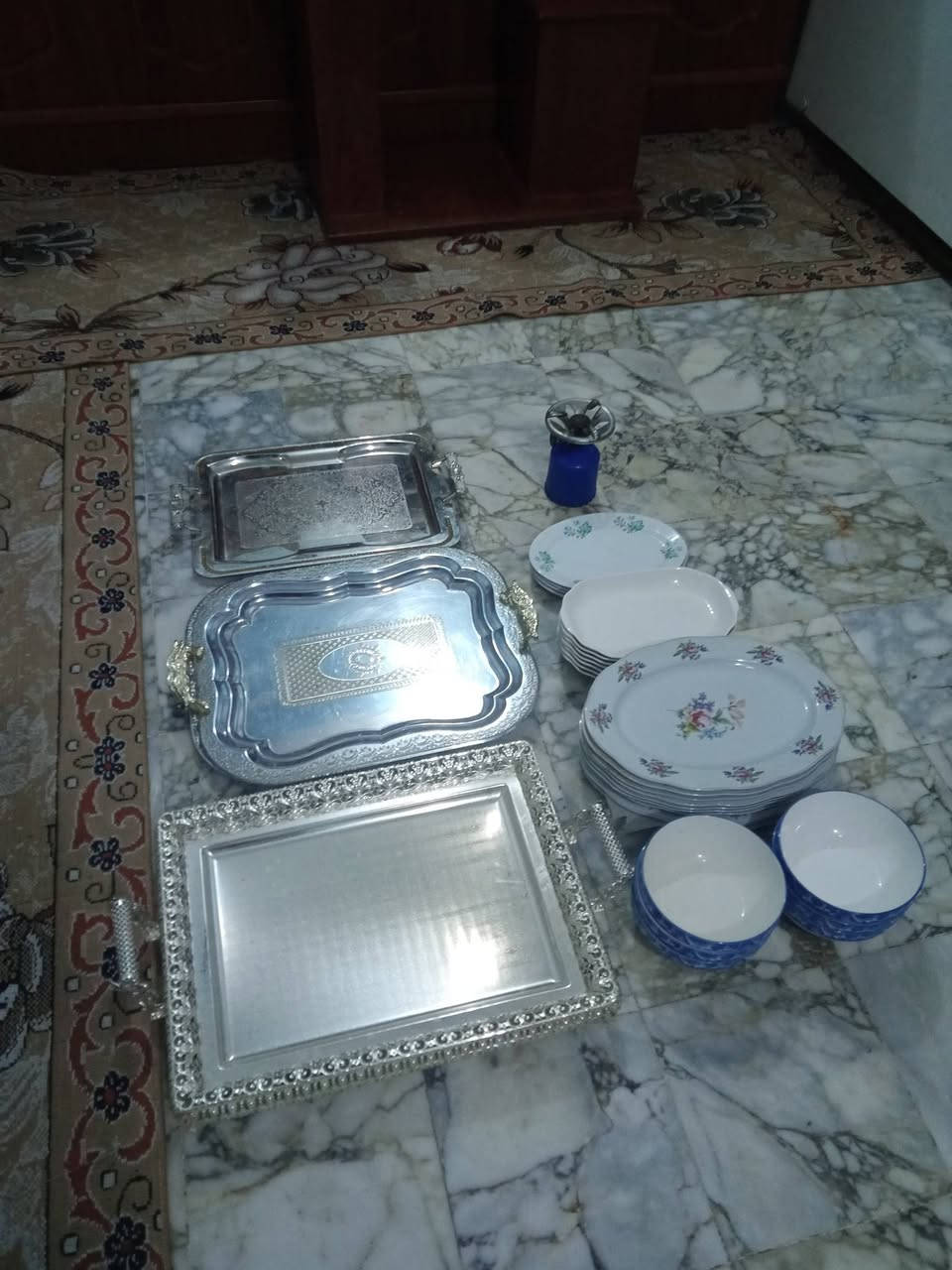 غراض منزليه للبيع ناصرية مركز ***********
