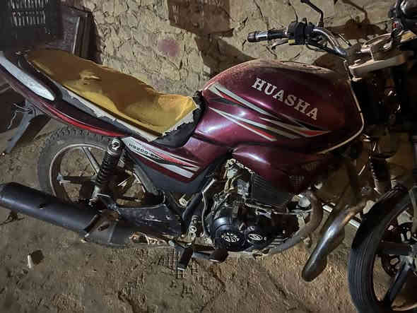 السلام عليكم موطور هيوشه للبيع مكمرك/2017 الاستفسار اتصل ع هاذه الرقم ***********
