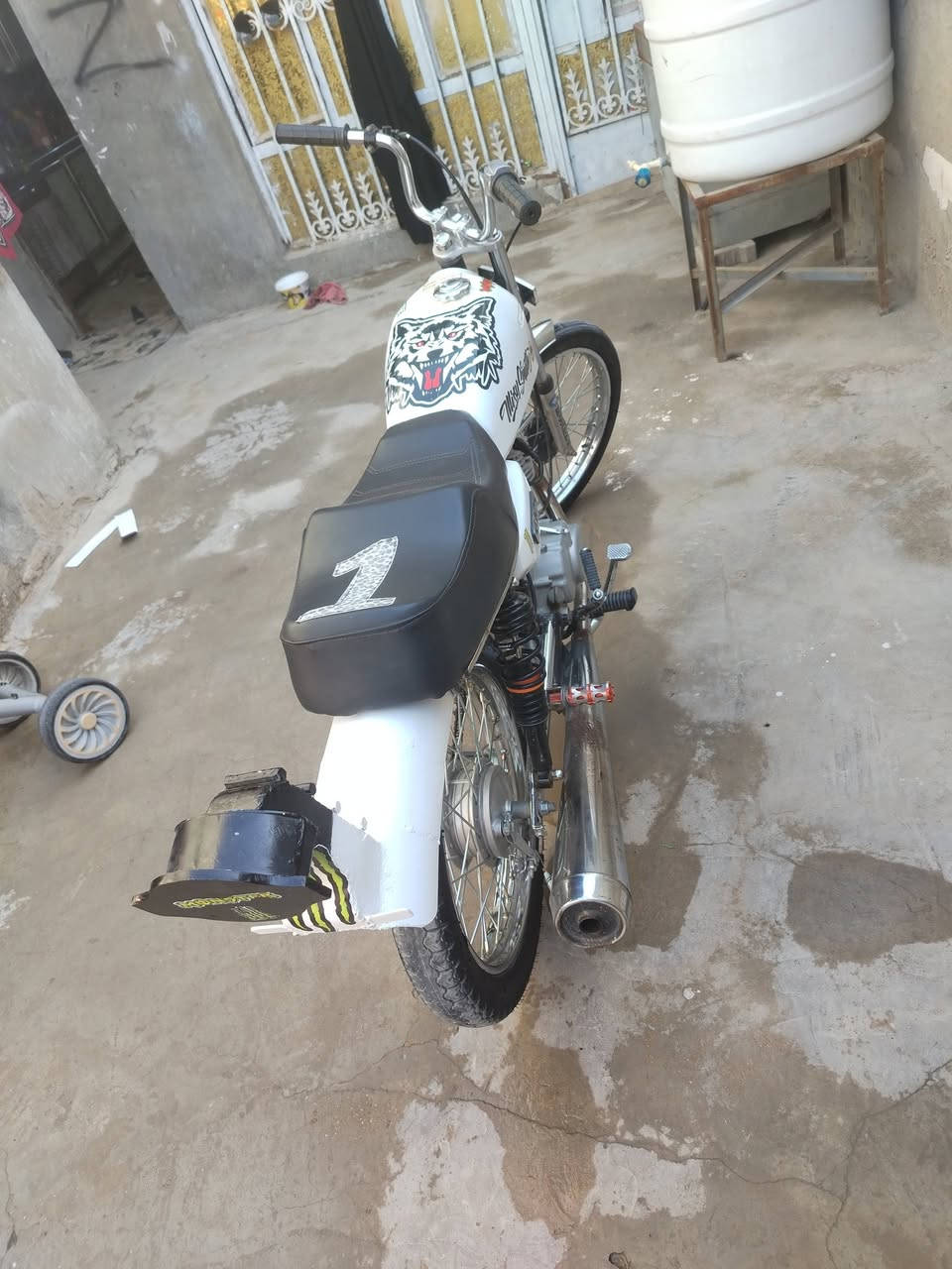 اربعه كير للبيع نامه اصولي شاصي16وتعمير23وكيله العارضي دراجه مفتوحه مره وحده مكان نجف عسكري مدارس سعر675ابو ل550اطلع كبل رقم***********
