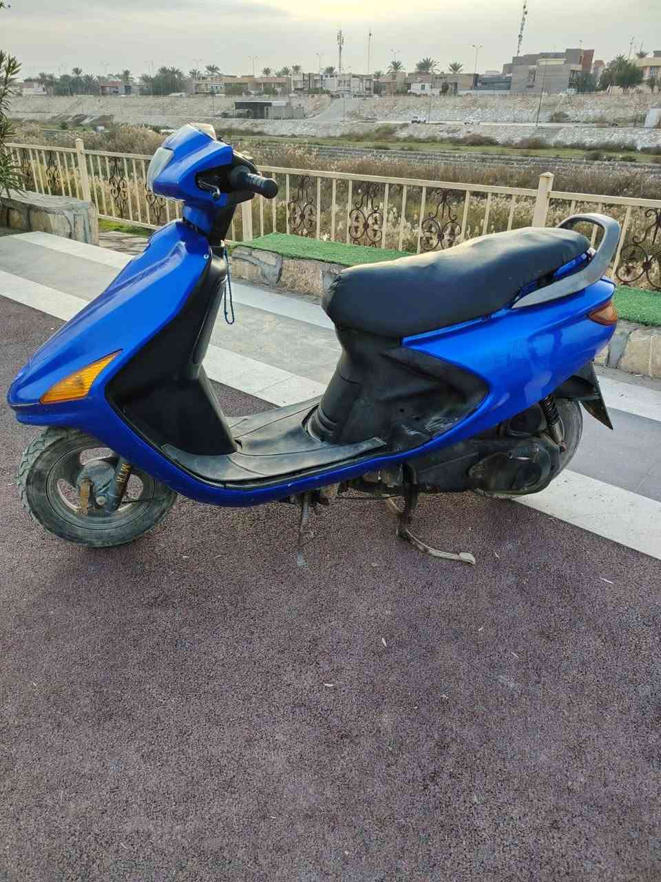 سلام عليكم دراجه فورتي مابيهه نقص فقط السلف ويشتغل بي خلل بالضفيره دراجه نضيفه منزليله محرك جديد صار شهر ملف جديد السعر 350 وبي مجال للطيبين مكاني ديالى بعقوبه للاستفسار الرقم ***********
