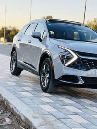 كيا سبورتج 2024 فول مواصفات سقف بنورامي بالكامل  بصمة ابواب وتشغيل  شا...