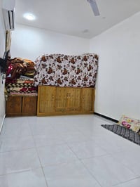 شارع المطار القديم • ١٠٠م • طابقين