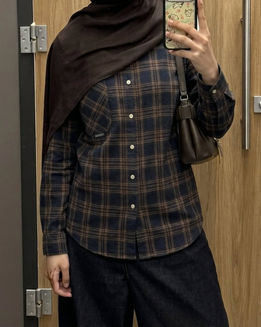 .
قميص جيب كاروهات
كوالتي متوسط✅
نسـائي رجالي
قماش صيفي شتائي
القياسات: 
S-M-L-Xl-2XL 
السعر: 14,750 ألـف✨
ـــــــــــــــــــــــــــــــــــــــــــــــــــــــــــــــــــــــــــــــــــــــــــــــــــــــــــــــــــــ

متاجرنا👇

‪‪@stray_store1‬‪
@stray_store2‬‪
@stray_suits‬‪
@stray_vintages‬‪
@mars_librar.y‬
ـــــــــــــــــــــــــــــــــــــــــــــــــــــــــــــــــــــــــــــــــــــــــــ

توصيل الناصريه مركز الفين دينار❇️

اقضية ونواحي 3 الاف

المحافظات 5 الاف دينارر

💢عن طلب لا يقل عن ال 12 الف دينار.
ـــــــــــــــــــــــــــــــــــــــــــــــــــــــــــــــــــــــــــــــــــــــــــ

⛔اذا كان اكو غلط بالطلبية او غير مشابه للصورة يمكن استبداله.


**إذا كنت صاحب هذا الإعلان وتريد حذفه لأي سبب، رجاءا أرسل رسالة إلى الدعم الفني**