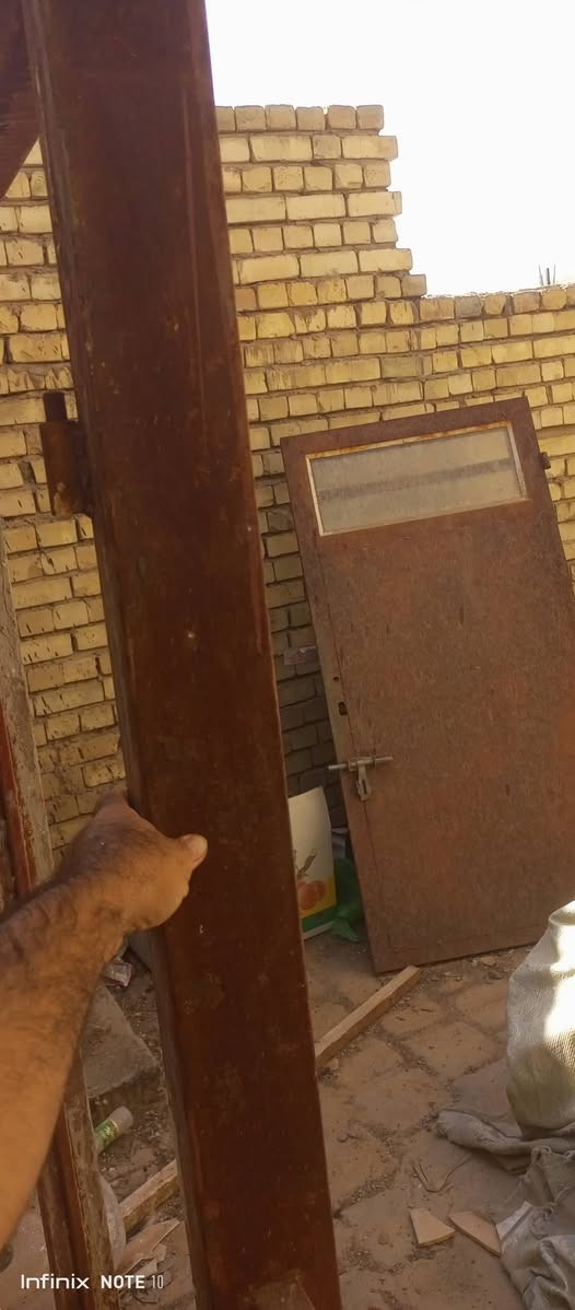 سلام عليكم باب سطح للبيع تفصال ثكيل كربلاء ***********
