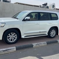 لاندكروزر GXR • ٢٠١٨ • ٨ سلندر