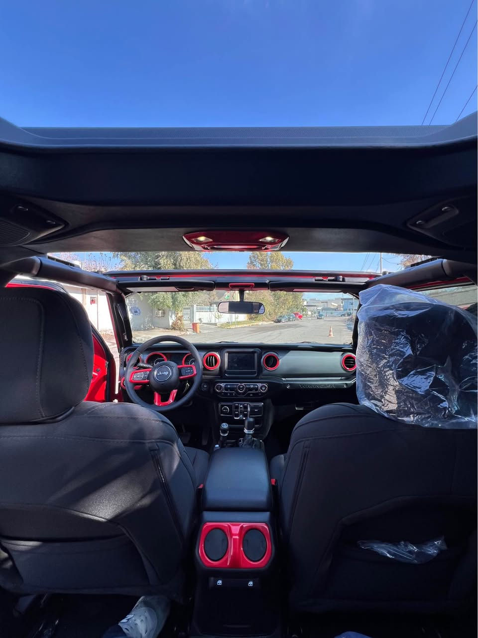 Jeep wrangler 2023
V6
4X4 manuel edition 
فول موصفات
جام كهرباي
٦سلندر
دبل اكسل
سماعة alpine 
حساس
كاميرة
ريتايدر
اكسل فول نضام تحكمات
سيارة بيلادي عالي ١٢٥سم
ماشي ١٤الف
سيارة بدون صبغ بدون بارد بدون تبديل
هسا سويتها رقم قبل أسبوع كلشي جديد حتى ٢٠٣١
ربع دينار مابي مصارف
***********
وتساب أربيل, العراق
