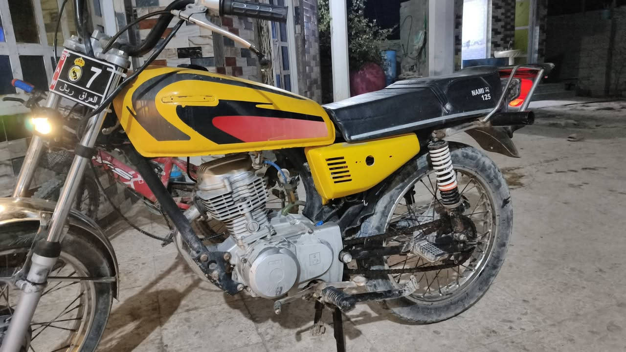 دراجه للبيع ادوات ب325  الدراجه لا تبخير ولا تنقيص دهن  كهربائيات كلشي شغال بيها مكاني مدينة ام الشويج  وهاذ رقمي *********** الي مو شراي لا يداهر ويكسر بيها
