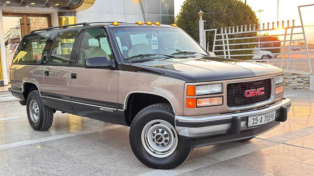 ﷽
‏‎ماشاءالله تبارك الرحمن 

‏‎سلام عليكم
هاي السياره فقط ليدور جديد ومميز 
 للبيع بهبهاني جمس موديل 1994  رقم الانبار انكليزي بسمي تحويل ثاني يوم.مكينه .454.كير 1000. تبريد  3  قطع ثلج  سياره ماشيه 185 الف حقيقي مكفوله كفاله عامه من الصبغ والضربه والتبديل والكص السياره على وضع الشركه سبير الشركه مانزل  كتلوكات الشركه  موجود حداده جديد تخم تاير برجستون جديده جاهزه مابيها نقص برغي 
 وبا العافيه  لتكون من نصيبه مكان السياره البصره اي ستفسار ***********  اخوان الشراي يتصل ويعرف السعر مامتواجد على الفيس 

‭
